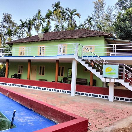 Villa Sambrama Wood House Madikeri Esterno foto