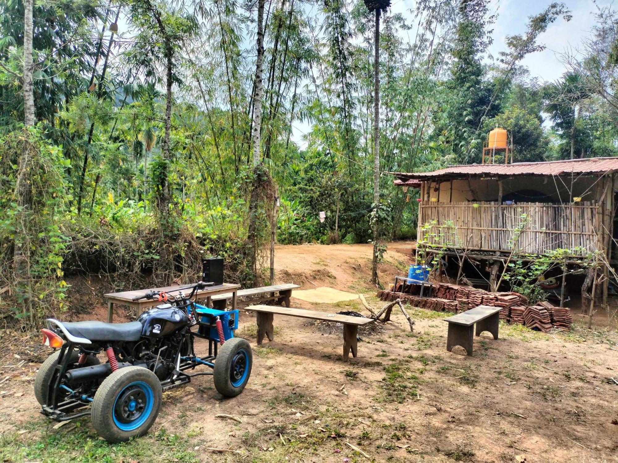 Villa Sambrama Wood House Madikeri Esterno foto