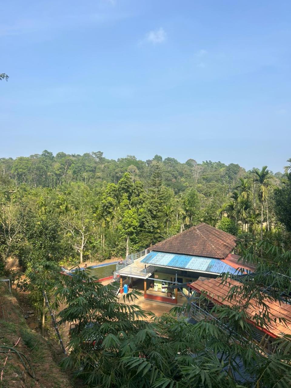 Villa Sambrama Wood House Madikeri Esterno foto